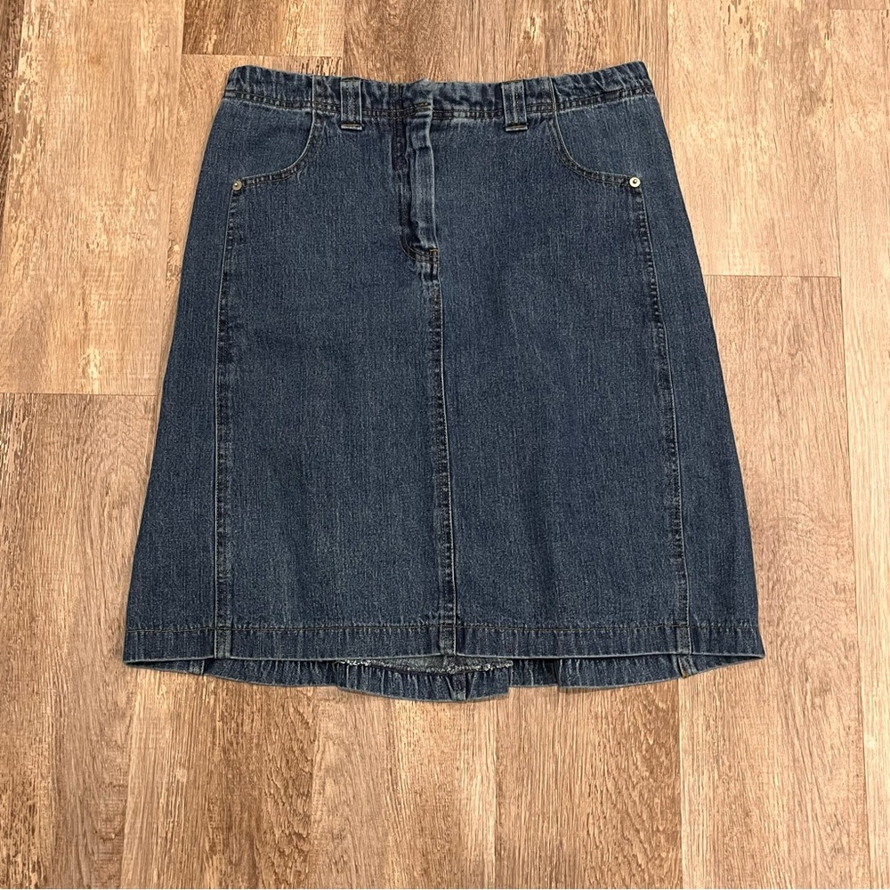 Austin Clothing Co Knee Length Denim Skirt Size 8 Pleated Back